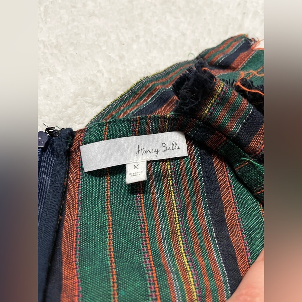 𝅺Honey Belle cropped striped tank with bottons and raw hem - Picture 4 of 4